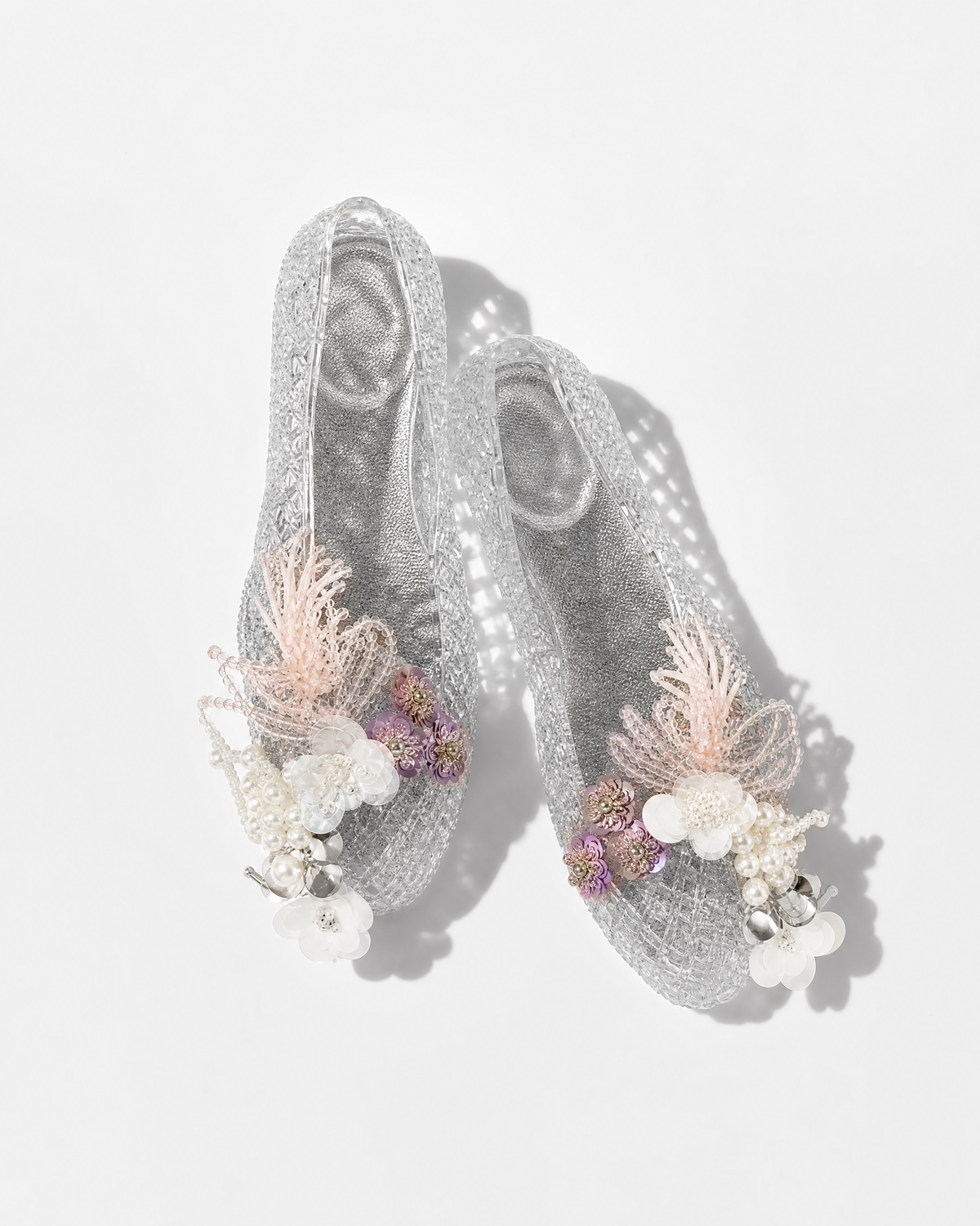 Silver Feather Bloom