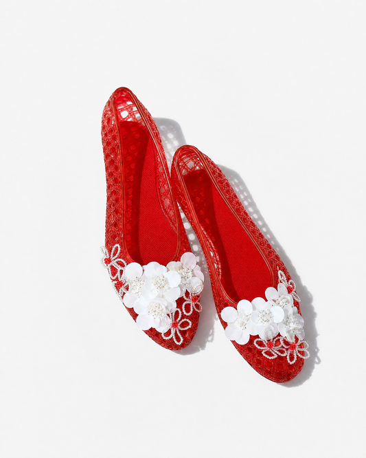 Scarlet Lace Garden